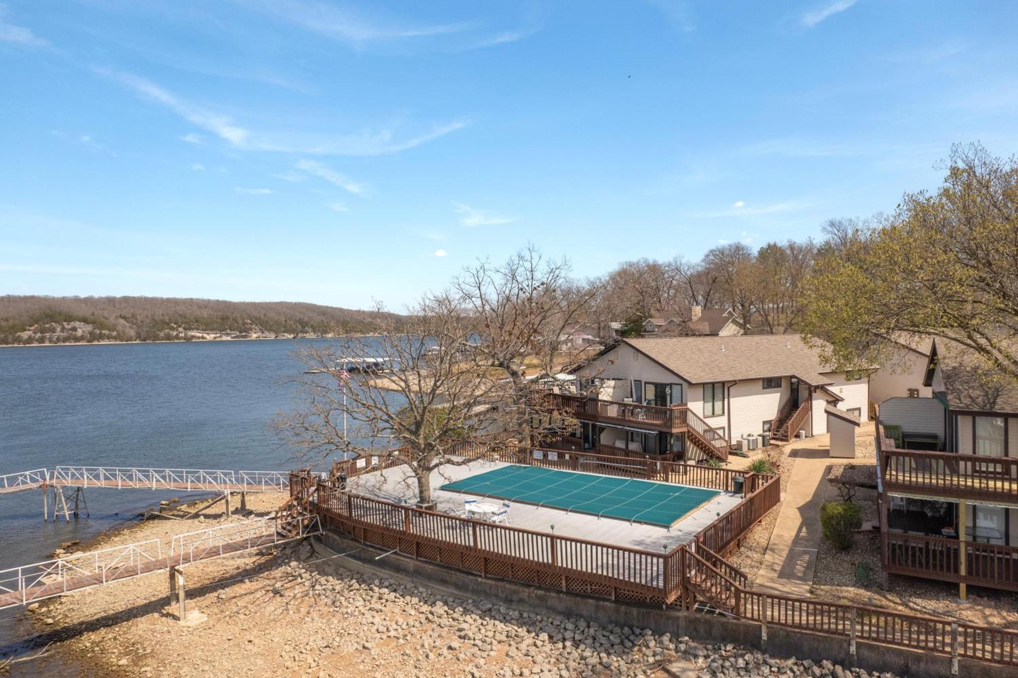 Weston Point Villa Osage Beach Exterior photo